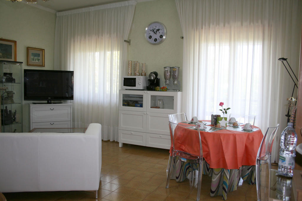 A Casa Di Gianna B&B Рієті Екстер'єр фото