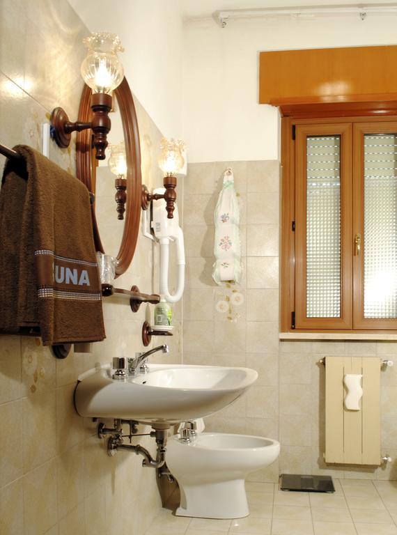 A Casa Di Gianna B&B Рієті Екстер'єр фото
